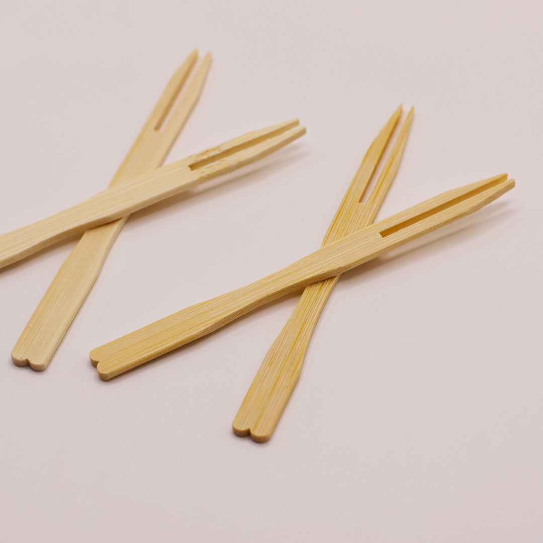 Fourchette à fruits en bambou ( Lot de 100 pièces )