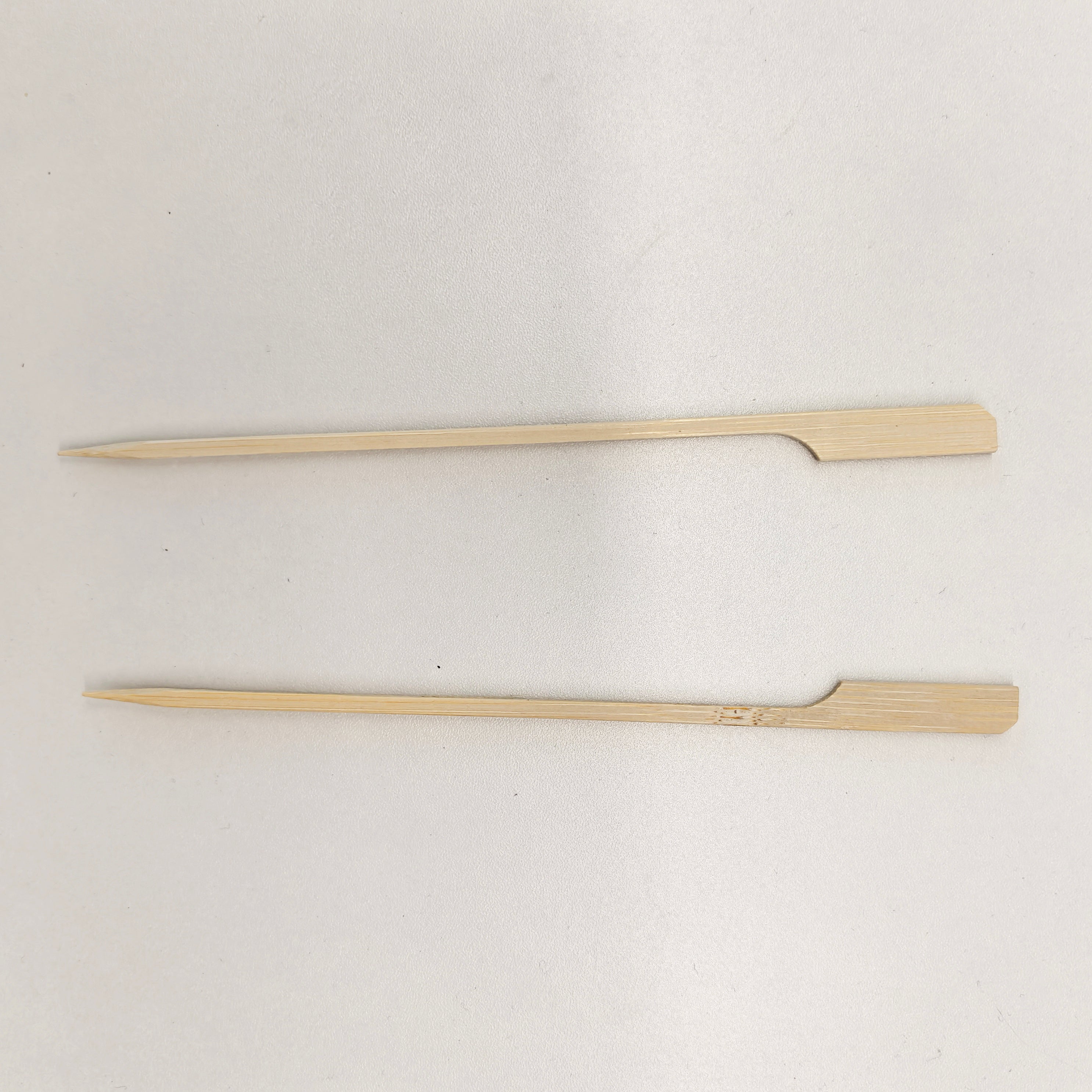 Pic apéritif en bambou ( Lot de 250 pièces )